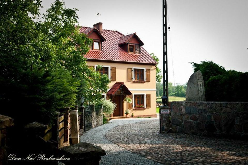 Dom Nad Rozlewiskiem โพลชิน ชดรูจ์ ภายนอก รูปภาพ